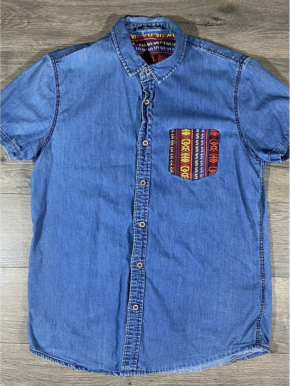 Forever 21 Men M Denim Chambray Shirt Southwestern Serape Pocket Short Sleeve
